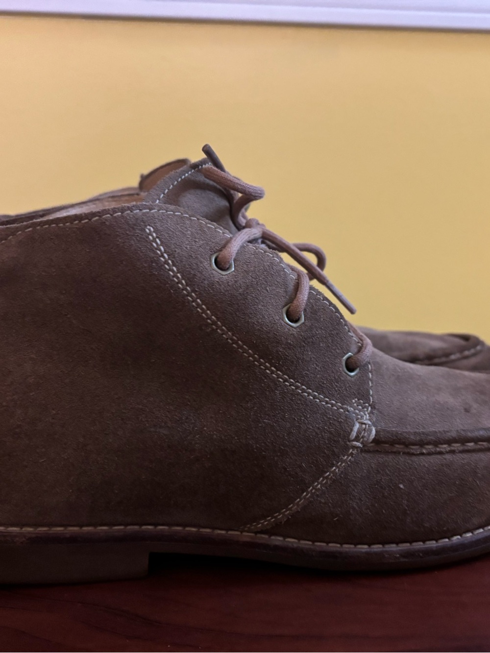 UGG Men's Brown Suede Chukka Boots